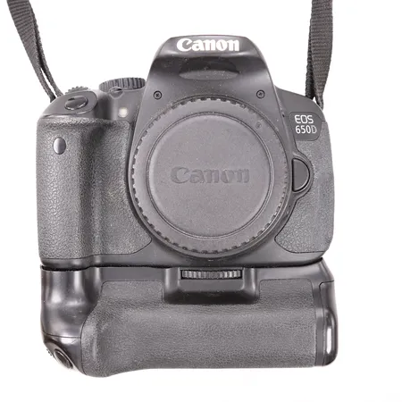 Speilreflekskamere, Canon EOS 650D med BP-55D battery grip