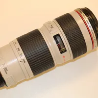 Objektiv Canon EF 70-200mm 1:4 L USM Ultrasonic linse, med solblender ET-74 Vekt: 0 g