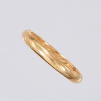 Ring (gravert), bredde 3,6 mm, diameter 22,5mm 14K Vekt: 3,4 g