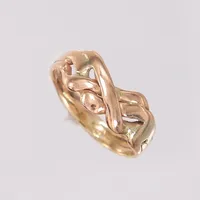 Ring, ø 17mm, 14K Vekt: 2,7 g