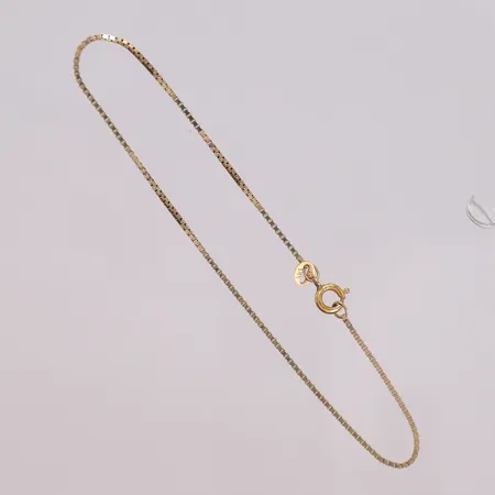 Armbånd veneziansk, lengde 20cm, bredde 1mm, 14K Vekt: 1,5 g