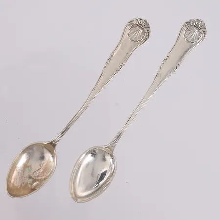 2 teskjeer, lengde 12,7cm, 830S Vekt: 29,5 g Kontakt Lånekontoret for frakt