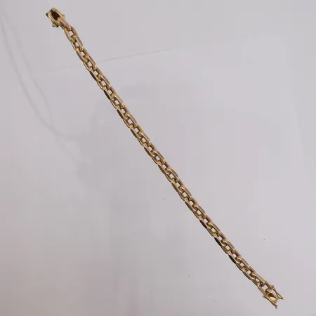 Armbånd anker, lengde 20cm, bredde 6,4mm, noe riper på låskasse, 14K Vekt: 35,8 g Kontakt Lånekontoret for frakt