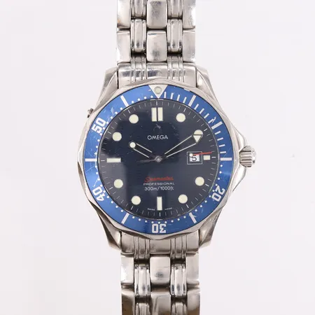 Armbåndsur Omega Seamaster Professional, ø41mm, ref 2221.80.00, snr 91149727, stål, quartz, datum, safirglas, trenger batteribytte, heliumventilen mangler, boks.  Kontakt Lånekontoret for frakt