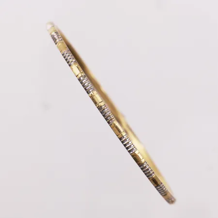Armring, to-farget, ø 58mm, bredde 2,3mm, 21K Vekt: 13,6 g Kontakt Lånekontoret for frakt