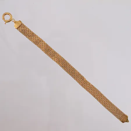 Armbånd, lengde ca 18,5cm, bredde 9mm, flere skader i lenken, 21K.  Vekt: 7,6 g Kontakt Lånekontoret for frakt