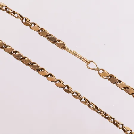 Halskjede, lengde 58cm, bredde 3,8mm, flere defekte mønstere, 21K Vekt: 28 g Kontakt Lånekontoret for frakt