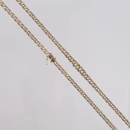Kjede Bismarck, gradert, lengde 43,5cm, bredde 3,6- 5,6mm, 14K Vekt: 8,9 g Kontakt Lånekontoret for frakt
