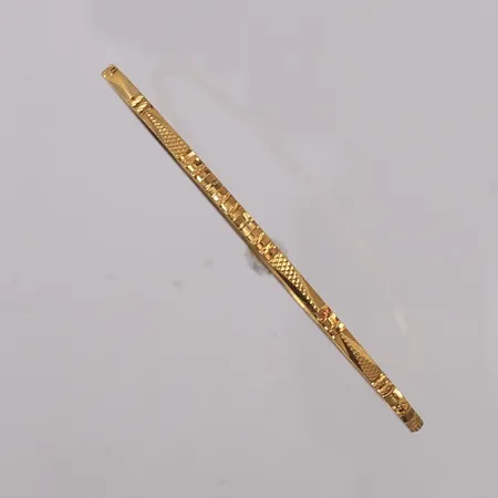 Armring, ø55mm, bredde 2,1mm, 22K Vekt: 10,1 g Kontakt Lånekontoret for frakt
