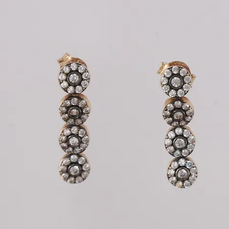 Ett par øredobber med blanke stener, 21x5mm, 14K Vekt: 2,2 g Kontakt Lånekontoret for frakt