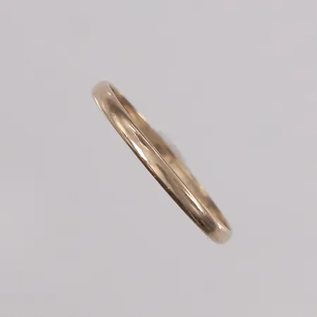 Ring, ø19mm, bredde 2mm, 14K Vekt: 0,7 g Kontakt Lånekontoret for frakt