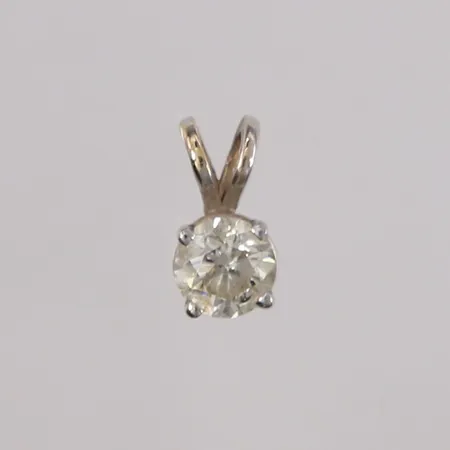 Anheng med diamant (1 x ca. 0,50ct), 10x5mm, hvitt gull, 14K Vekt: 0,5 g Kontakt Lånekontoret for frakt