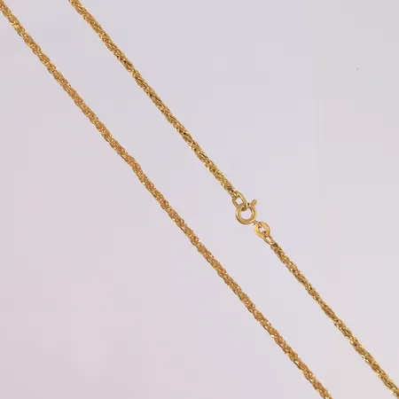 Kjede, lengde 45,5cm, bredde 2,2mm, 18K Vekt: 9,5 g Kontakt Lånekontoret for frakt