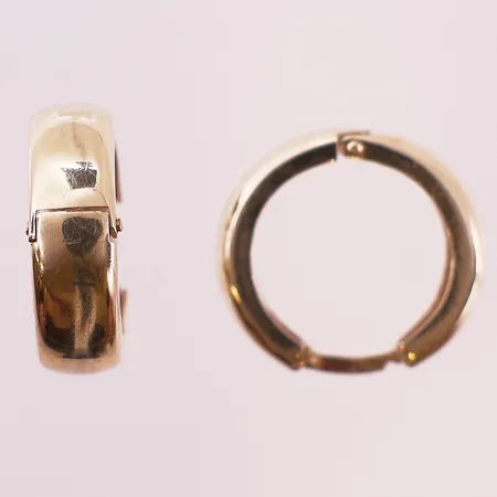 Ett par øredobber, ø11,4mm, bredde 4,9mm, 14K Vekt: 2,9 g Kontakt Lånekontoret for frakt