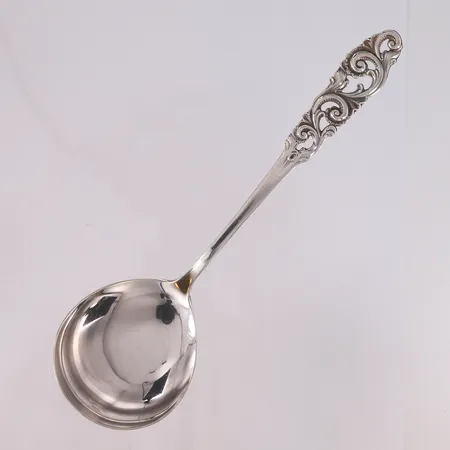 Kompott-/salatskje Telesølv, lengde 19cm, 830S Vekt: 40,3 g Kontakt Lånekontoret for frakt