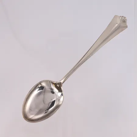 4 spiseskjeer, Rådhus med vifte, lengde 17,5cm, 830S Vekt: 147,4 g Kontakt Lånekontoret for frakt