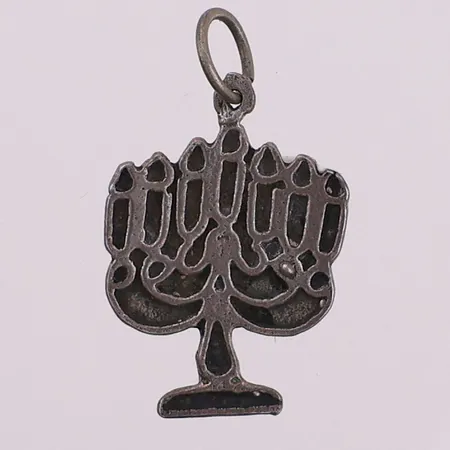 Anheng, lengde 20,1mm, bredde 0,9mm, 925S Vekt: 0,9 g Kontakt Lånekontoret for frakt