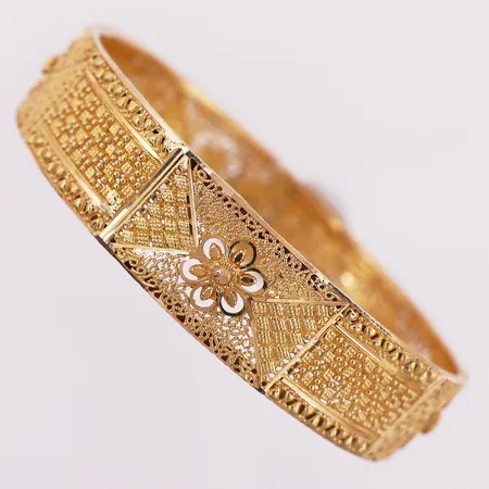 Armring, ø 60mm, bredde 14mm, 21K Vekt: 16,8 g Kontakt Lånekontoret for frakt