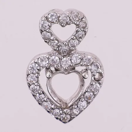 Anheng med klare stener, 18x12mm, mangler 2 stener, 925S Vekt: 1,7 g Kontakt Lånekontoret for frakt