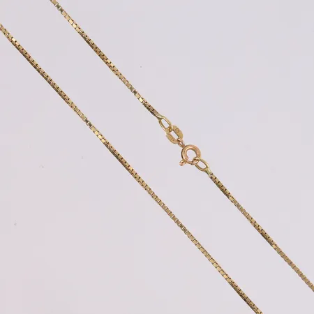 Kjede Veneziansk, lengde 51cm, bredde 1mm, 14K Vekt: 4,6 g Kontakt Lånekontoret for frakt