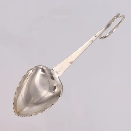 Strøskje, lengde 11,1cm, 13 1/4 (tilsvarer 830S) Vekt: 12,8 g Kontakt Lånekontoret for frakt