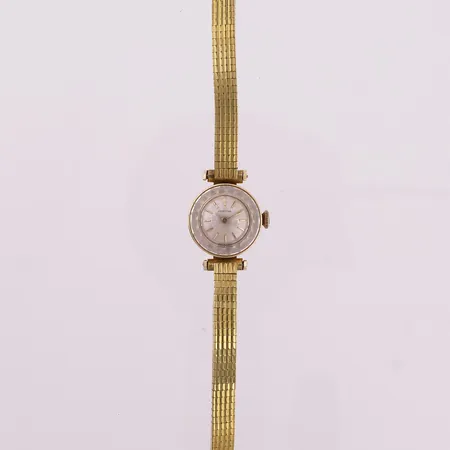 Dameur, Certina, modellnr 0809, seirenr 321 434, 17mm, bruttovekt 20,8g, lenke ikke gull, urkasse 14K Kontakt Lånekontoret for frakt