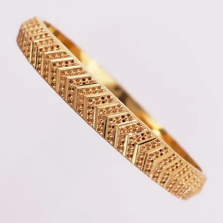 Armring, ø 61,2mm, bredde 9,3mm, 21K Vekt: 14,9 g Kontakt Lånekontoret for frakt