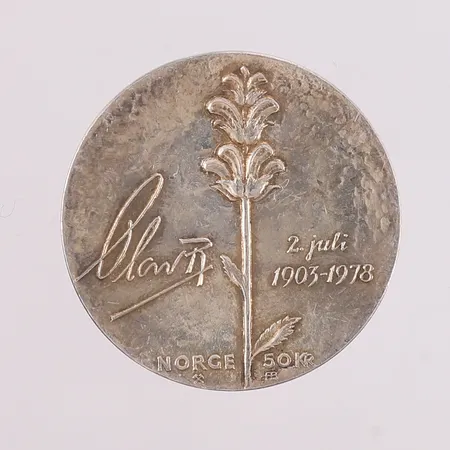 Sølvmynt, Kong Olav 75 år, 50kr, år 1978, 925S Vekt: 27 g Kontakt Lånekontoret for frakt