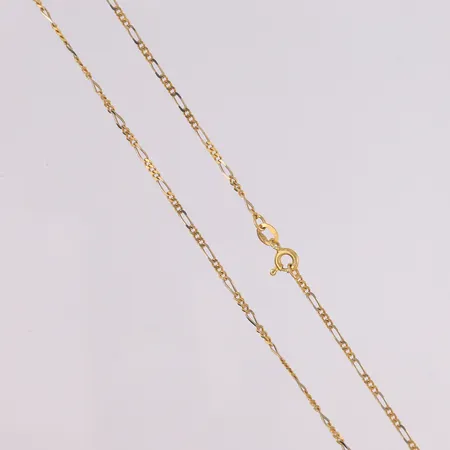 Kjede Figaro, lengde 49cm, bredde 1,6mm, 18K Vekt: 4,2 g Kontakt Lånekontoret for frakt