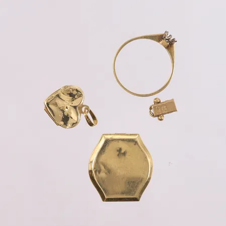 Skrotgull 14K. Vekt: 4 g Kontakt Lånekontoret for frakt