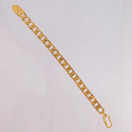 Armbånd, lengde 22cm, bredde 9,5mm, 22K Vekt: 36,3 g Kontakt Lånekontoret for frakt