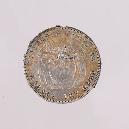 Sølvmynt, Colombia, 50 centavos, år 1915, mynten har skader, S 900/1000 Vekt: 12,6 g Kontakt Lånekontoret for frakt