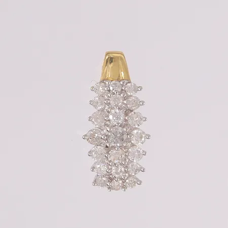 Anheng med 21 diamanter (totalt ca. 0,80ct), to-farget, 22x11mm, 14K Vekt: 2,4 g Kontakt Lånekontoret for frakt