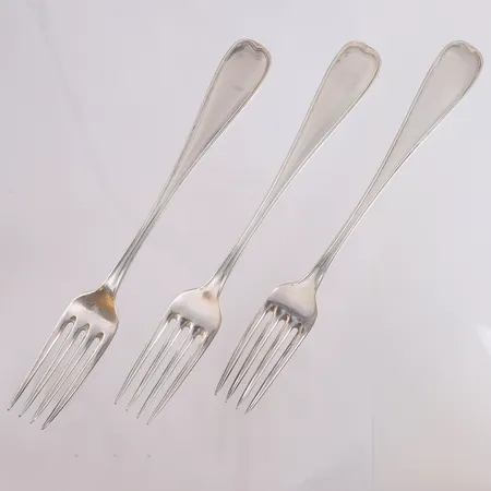 3 spisegafler Rosendal, lengde 18,5cm, 830S Vekt: 119 g Kontakt Lånekontoret for frakt