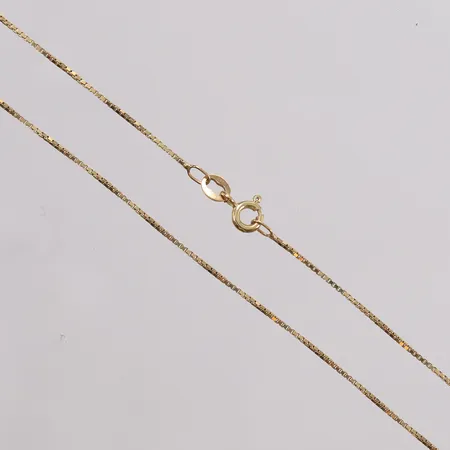 Kjede Veneziansk, lengde 38,5cm, bredde 0,8mm, 14K Vekt: 1,9 g Kontakt Lånekontoret for frakt