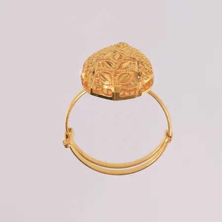 Ring, justerbar, 16x12mm, 21K Vekt: 1,8 g Kontakt Lånekontoret for frakt