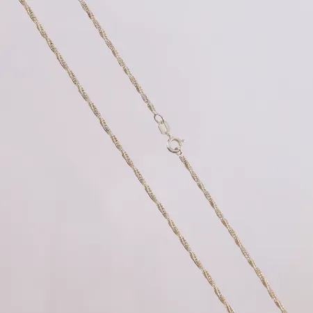 Kjede, lengde 40,5cm, bredde 1,8mm, 925S Vekt: 3,9 g Kontakt Lånekontoret for frakt