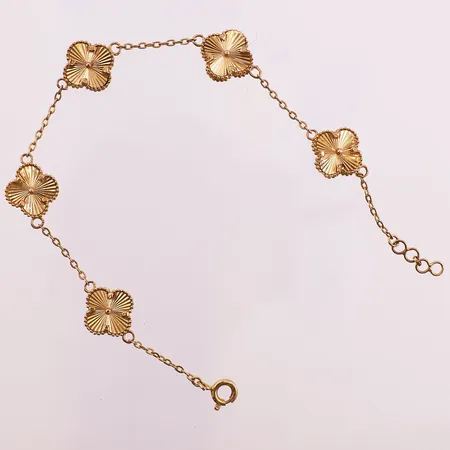 Armbånd, lengde 18,5cm, bredde 1,4 - 11,1mm, bit knukket av, obs! ikke ekte merkevare, 21K Vekt: 6,3 g Kontakt Lånekontoret for frakt