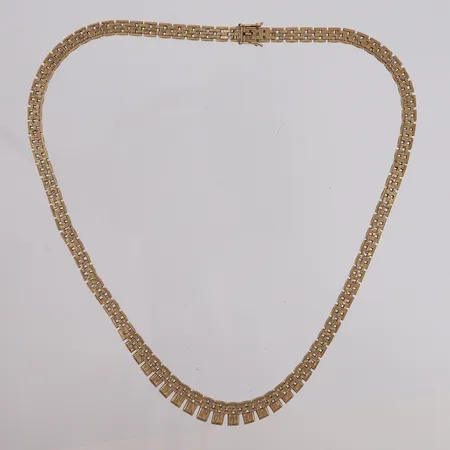 Kjede Mursten, dosert, lengde 43cm, bredde 5- 8,4mm, 14K Vekt: 29 g Kontakt Lånekontoret for frakt