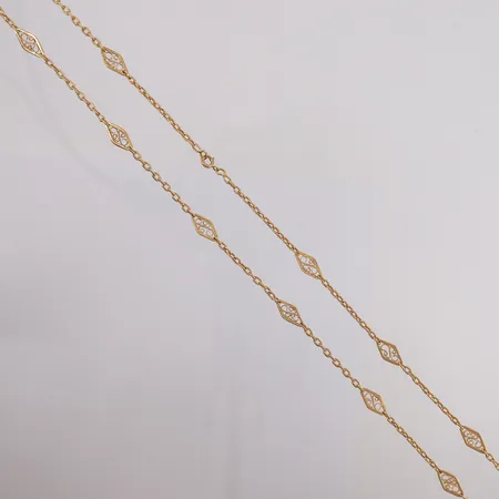 Halssmykke, lengde 65cm, bredde 2,7- 7,3mm, 18K Vekt: 18,4 g Kontakt Lånekontoret for frakt