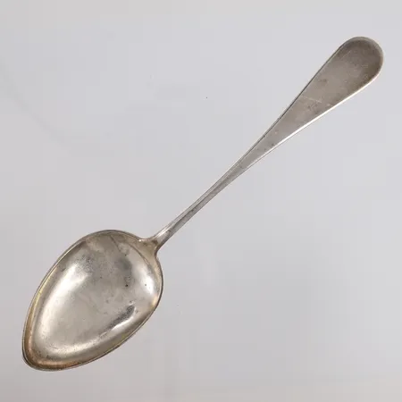 Stor spiseskje, lengde 20,5cm, stemplet "Bergen M. Hammer 1887", 830S Vekt: 39 g Kontakt Lånekontoret for frakt