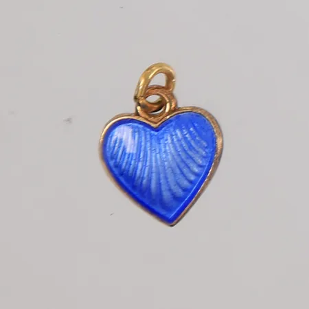 Anheng hjerte med blå emalje, 15x11mm, 925S Vekt: 0,9 g Kontakt Lånekontoret for frakt