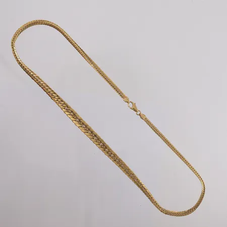 Kjede, lengde 46cm, bredde 4-7mm, 18K Vekt: 17,3 g Kontakt Lånekontoret for frakt