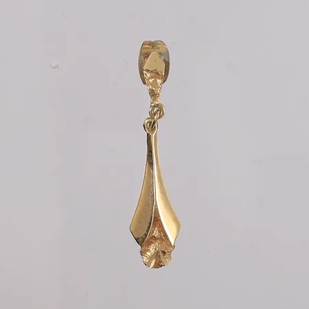 Én stk. øredobb, 35x8mm, OBS! stopper er ikke gull (ikke medtatt i vekt), 14K Vekt: 1 g Kontakt Lånekontoret for frakt