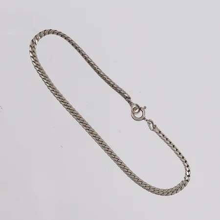 Armbånd Panser, lengde 19,5cm, bredde 2,9mm, 925S Vekt: 4,4 g Kontakt Lånekontoret for frakt