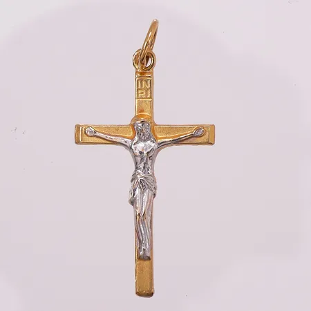 Anheng kors, lengde 41,8 mm, bredde 2,8 mm, 22K Vekt: 4,7 g Kontakt Lånekontoret for frakt