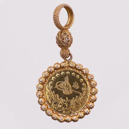 Anheng mynt med klar sten, lengde 4 cm, bredde 2,4 mm, 14K Vekt: 3,9 g Kontakt Lånekontoret for frakt