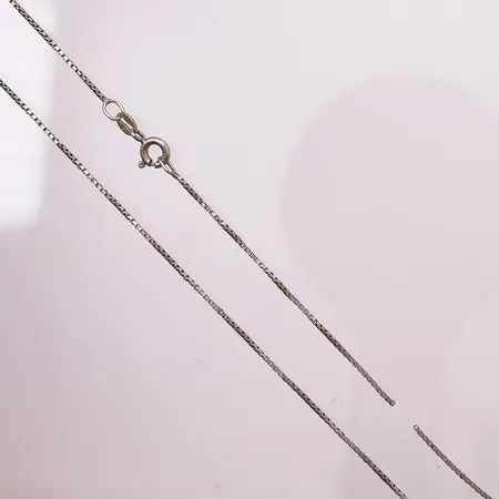 Skrotsølv, 925S Vekt: 2,2 g Kontakt Lånekontoret for frakt