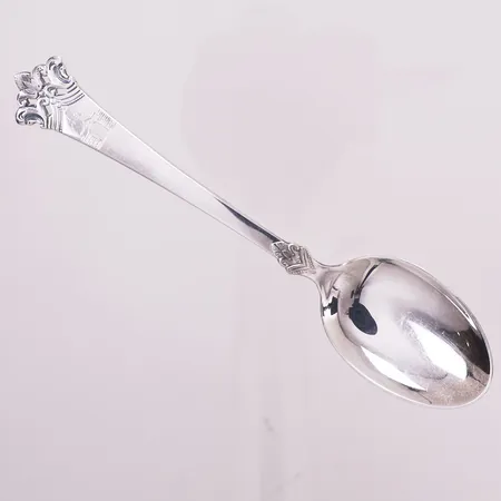 Teskje, lengde 15 cm, bredde 33 mm, 830S Vekt: 20,8 g Kontakt Lånekontoret for frakt