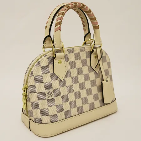 Louis Vuitton Damier Azur Braided Alma BB, ca. 25x18x12 cm, med originalboks, skulderrem, hengelås, dustbag og kvittering (kjøpt Louis Vuitton Oslo, juni 2022) Kontakt Lånekontoret for frakt